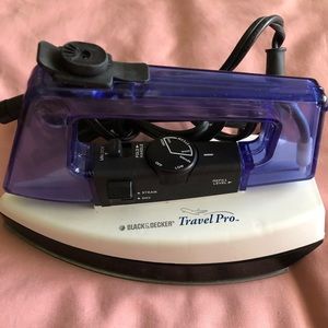 Travel iron